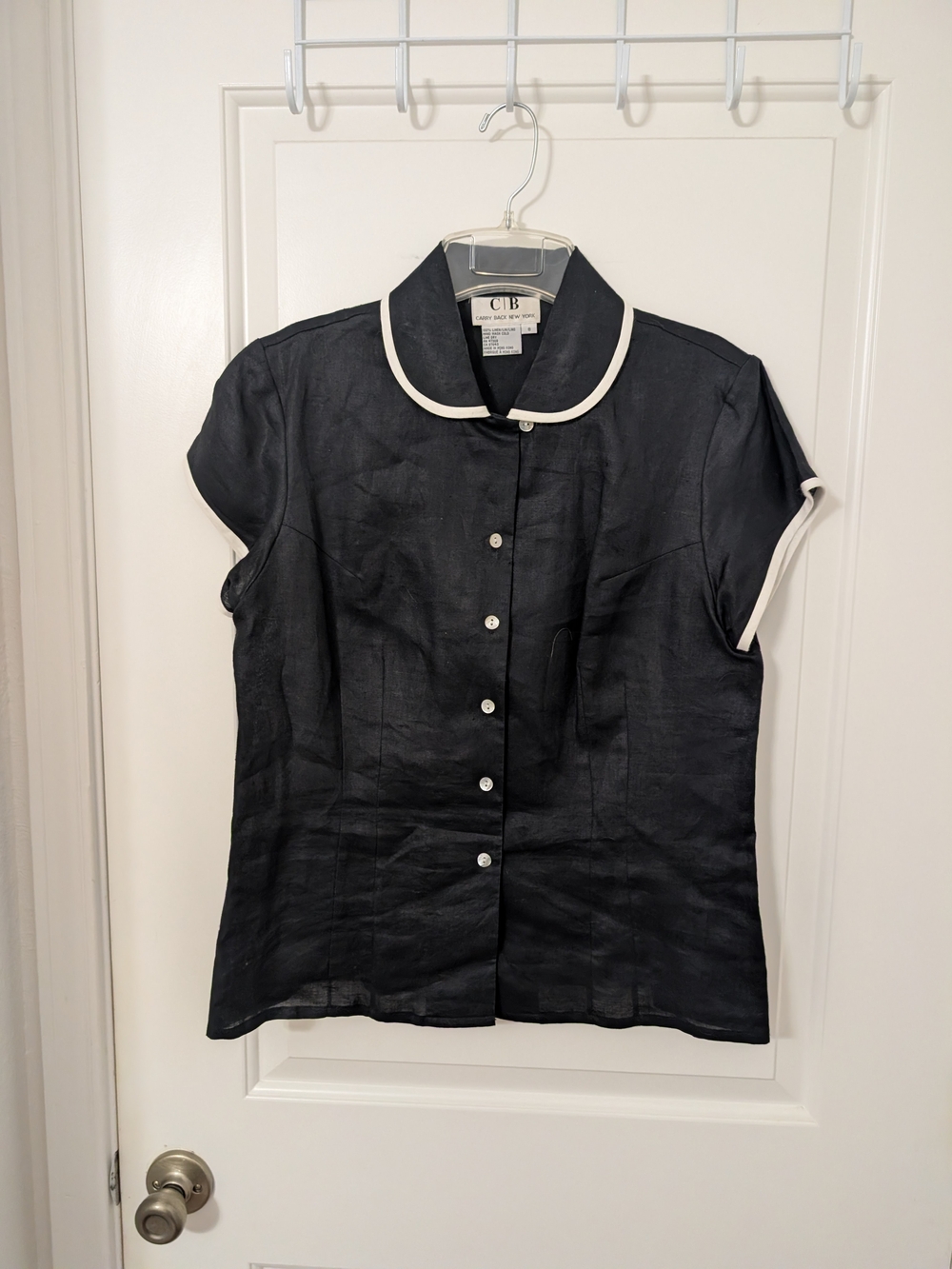 Vintage CIB Carry Back New York Black Linen Blouse Size 8 Peter Pan Collar